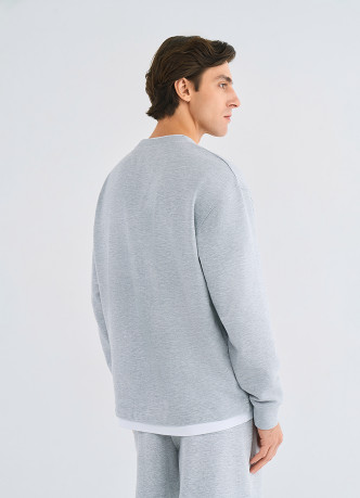 Свитшот с имитацией второго слоя