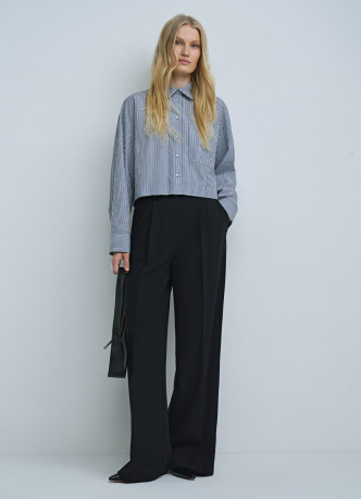 Укороченная хлопковая блузка