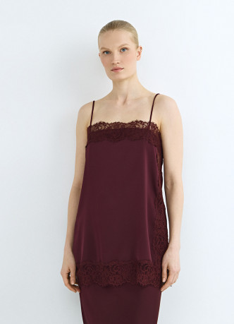 Удлинённый топ с кружевом