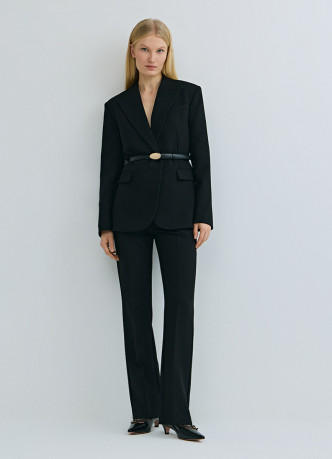 Двубортный жакет с поясом