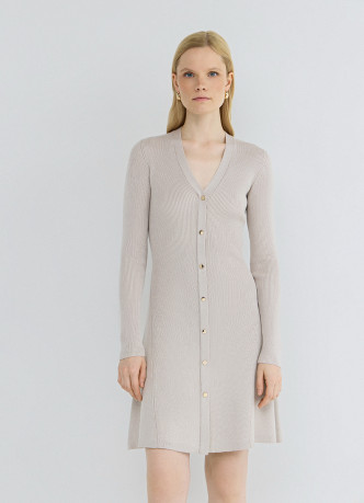 Вязаное платье мини