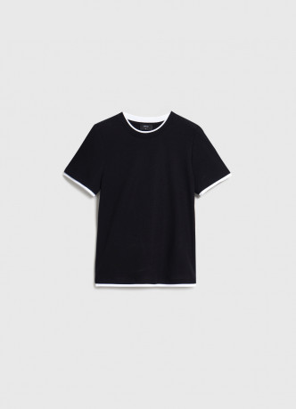 Футболка с контрастной окантовкой