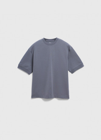 Футболка из плотного хлопка