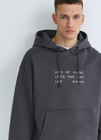 Худи с текстовым принтом