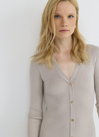 Вязаное платье мини