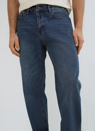 Прямые джинсы