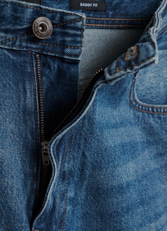 Свободные джинсы Baggy