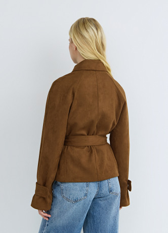 Куртка из искусственной замши с поясом