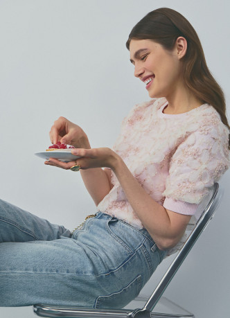 Прямые джинсы с брелоком