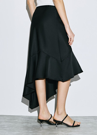 Атласная юбка миди А-силуэта