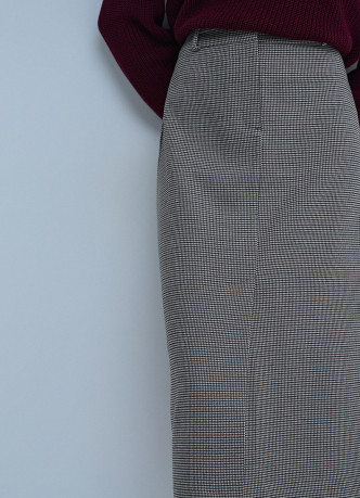 Прямая юбка миди