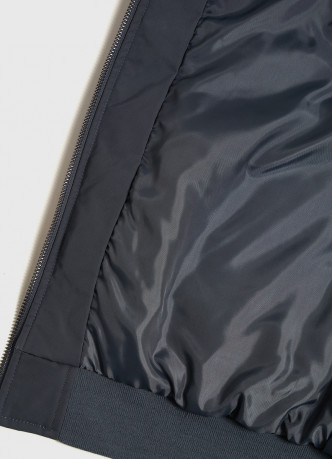 Утеплённый бомбер для мальчиков