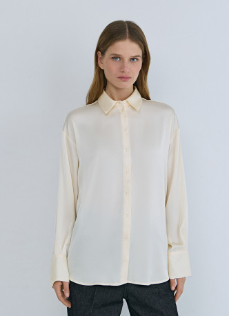 Блузка из сатина