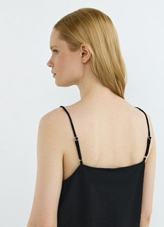 Топ изо льна на бретелях