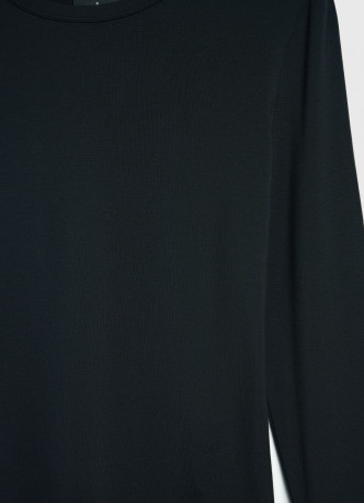 Лонгслив с содержанием модала и шёлка