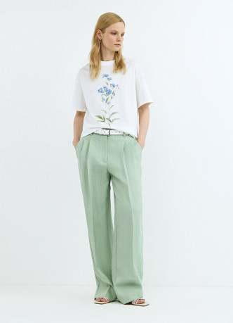 Футболка с цветочным принтом