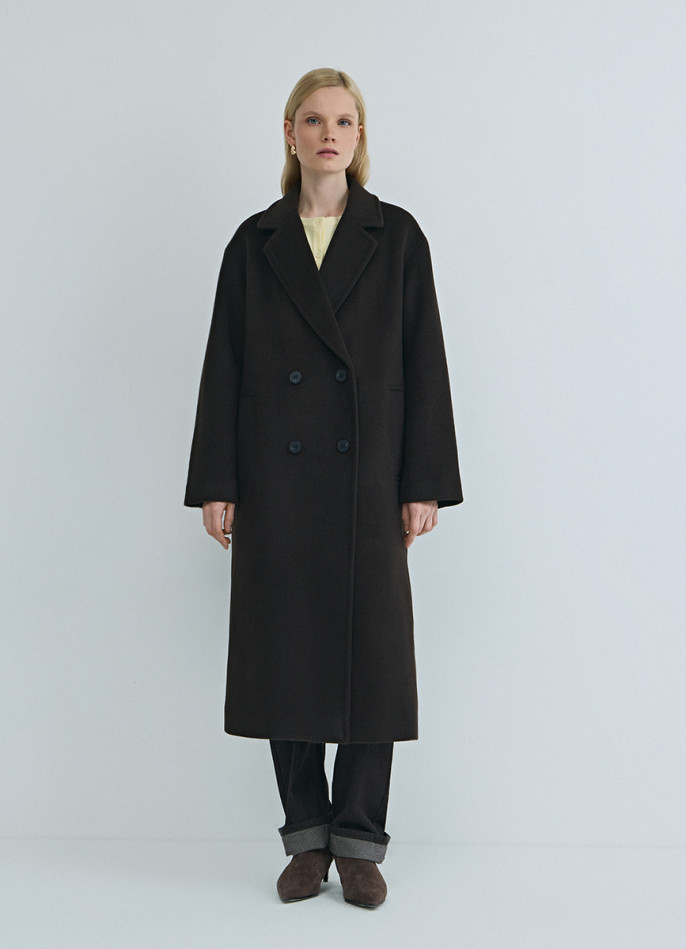 Длинное двубортное пальто из шерсти