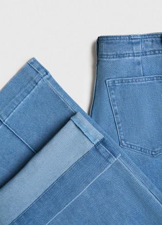 Широкие джинсы со стрелками