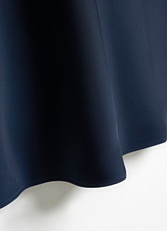 Атласная юбка миди А-силуэта