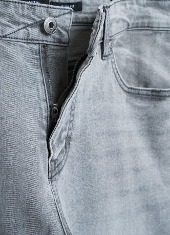 Зауженные джинсы Slim