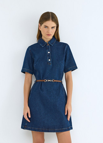 Мини-платье из денима с ремнем