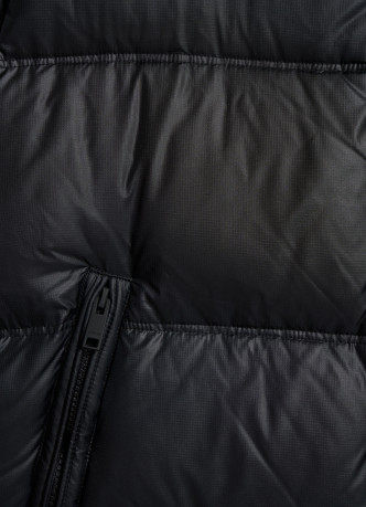 Пуховик с утеплителем из натурального пуха