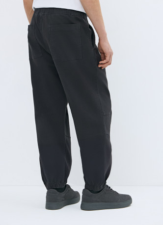 Джоггеры из эластичной ткани