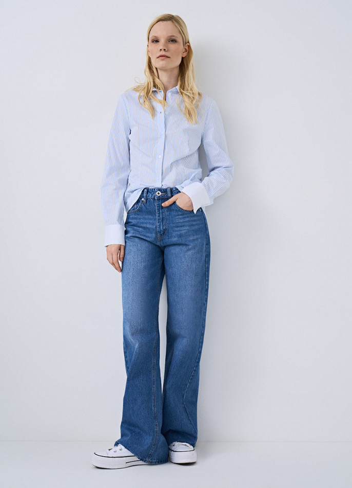 Купить модные джинсы женские в Киеве, цена на брендовые женские джинсы в Шопинг-спейс DN8