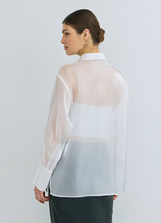Блузка из органзы