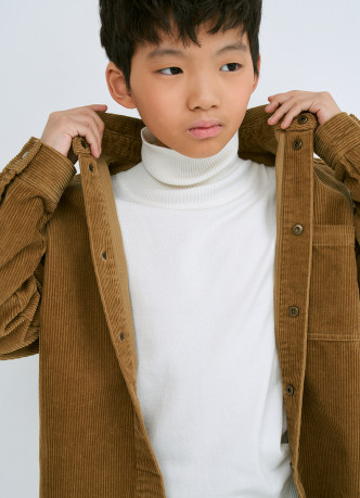 Вязаная водолазка для мальчиков