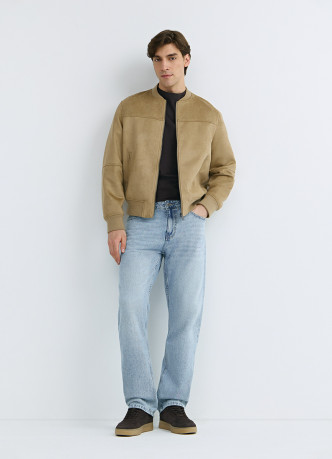 Бомбер из искусственной замши