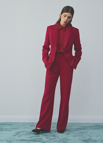 Расклёшенные брюки