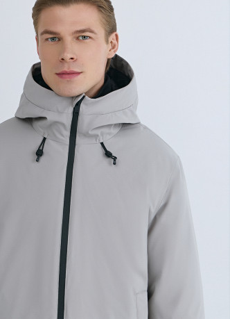 Утеплённая куртка с капюшоном