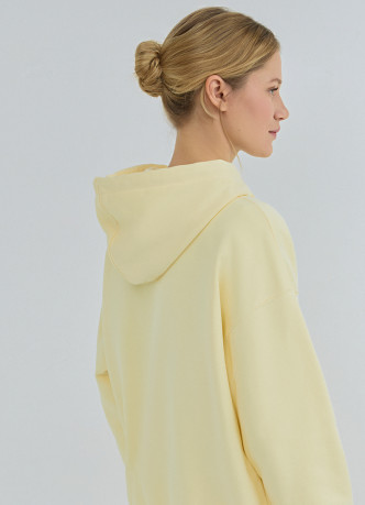 Толстовка на молнии с вышивкой