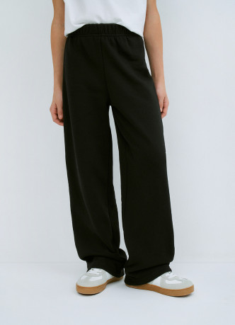 Широкие трикотажные брюки для девочек