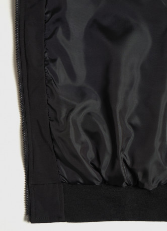 Утеплённый бомбер для мальчиков