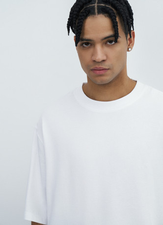 Объёмная футболка с принтом