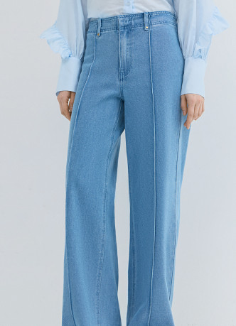 Широкие джинсы со стрелками