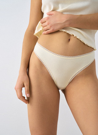 Классические трусы-брифы с кружевом, 3 шт.