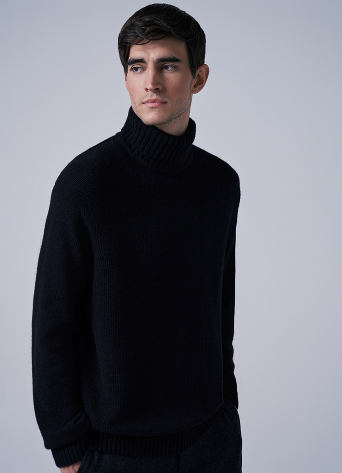 Базовый свитер с добавлением шерсти