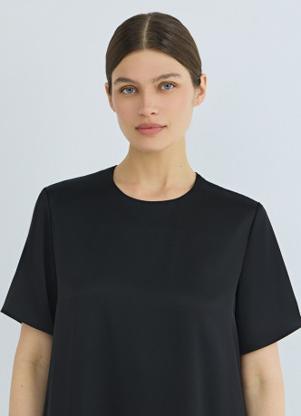 Сатиновое платье-футболка