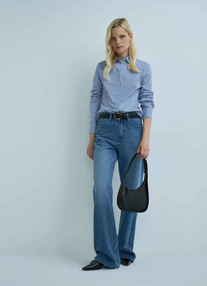 Приталенная рубашка