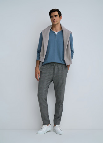 Брюки в клетку