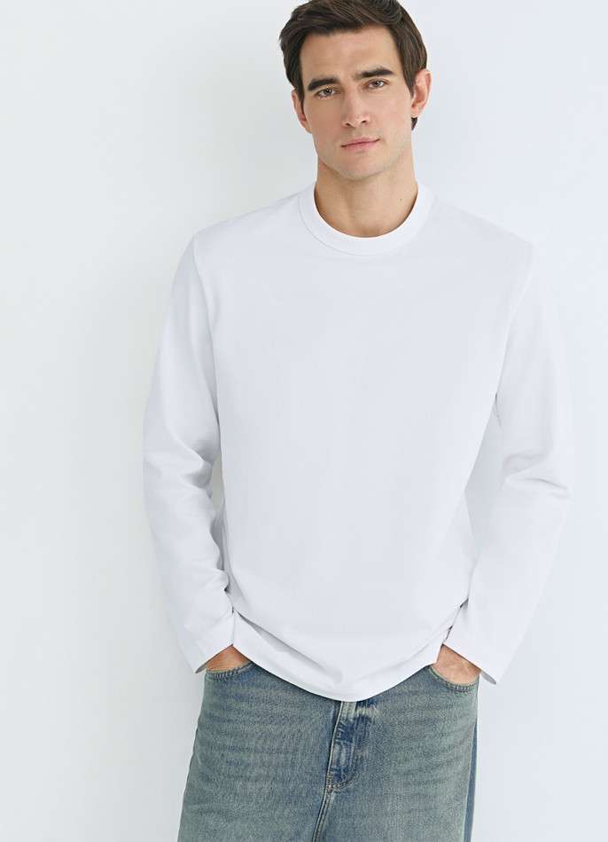 Базовый лонгслив из плотного хлопка