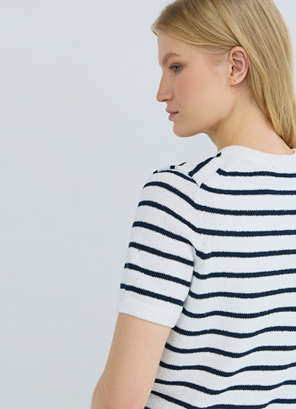 Кардиган в полоску с коротким рукавом