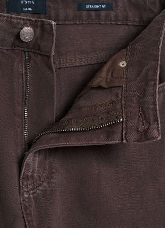 Прямые джинсы со средней посадкой