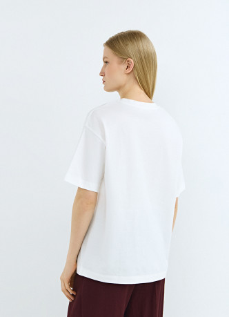 Футболка с цветочным принтом