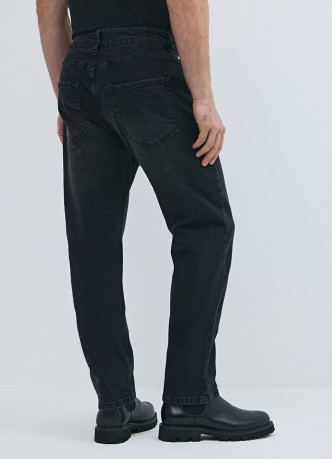 Зауженные джинсы