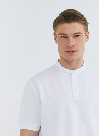 Поло с воротником-стойкой