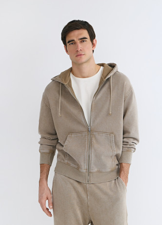 Толстовка на молнии с эффектом стирки